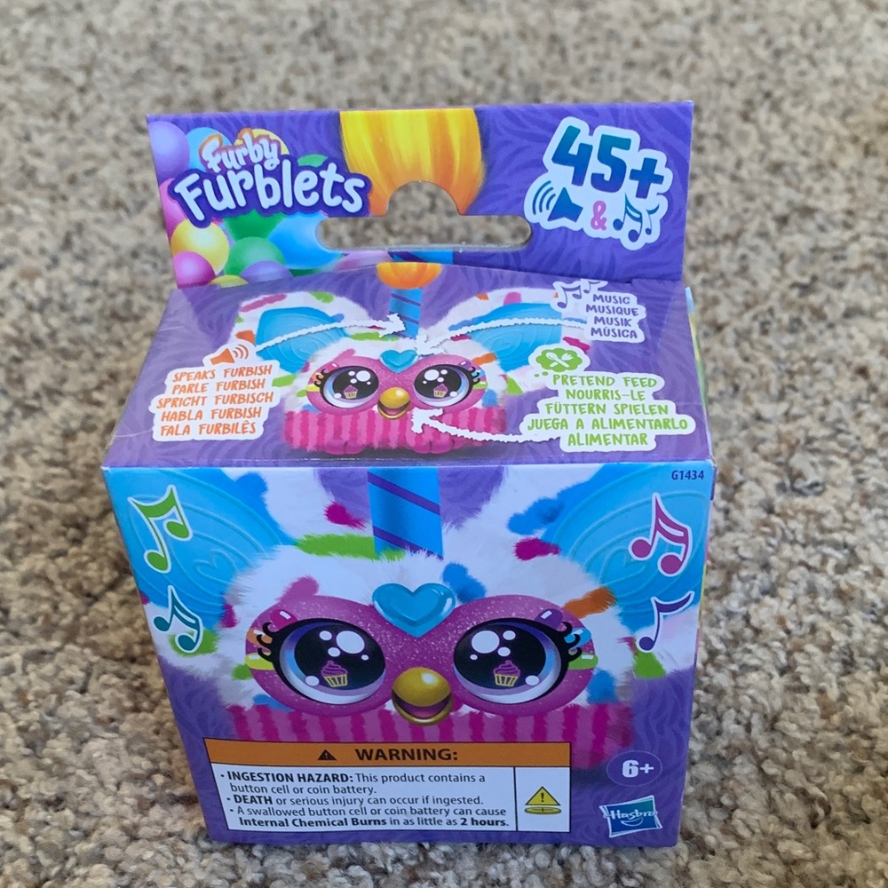 Hasbro Furby Furblets Bee-Day